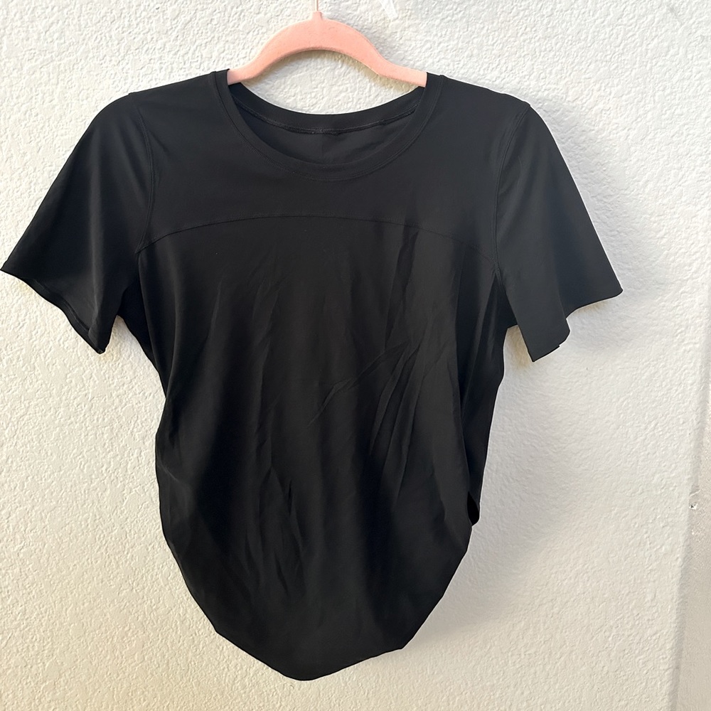 Cinched waist black lululemon short sleeve high neck tee shirt size 10